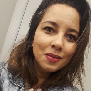 Meet your Posher, Ana celia